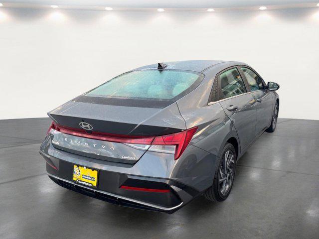 2026 Hyundai Elantra - $25,490