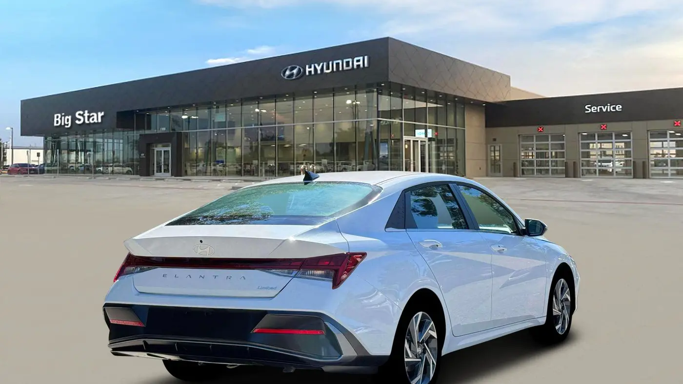 2026 Hyundai ELANTRA Limited