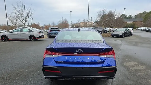 2026 Hyundai ELANTRA Limited
