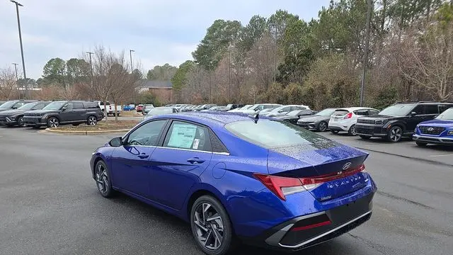 2026 Hyundai ELANTRA Limited