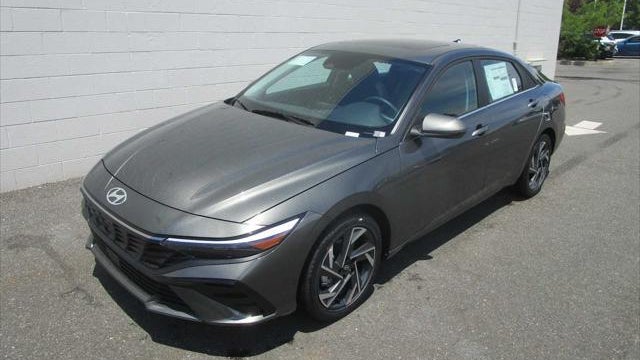 Preowned 2026 Hyundai ELANTRA Limited for Sale