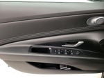 2024 Elantra Thumbnail 12