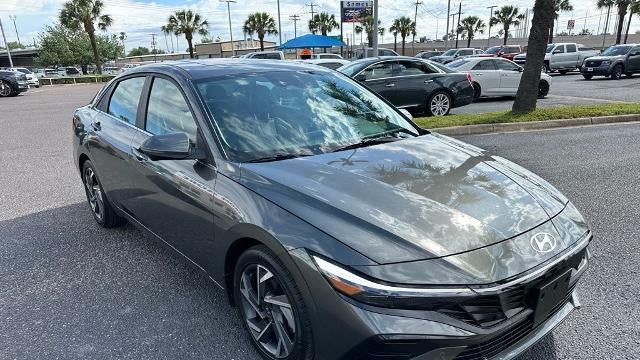 2024 Hyundai ELANTRA Limited