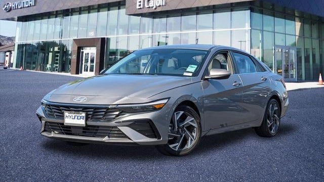 Preowned 2025 Hyundai ELANTRA Limited for Sale
