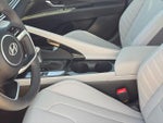 2025 Elantra Thumbnail 33