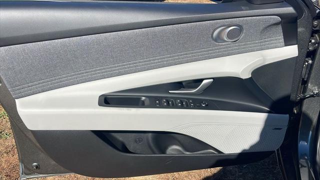 2026 Hyundai Elantra - $26,780