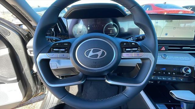 2026 Hyundai Elantra - $26,780