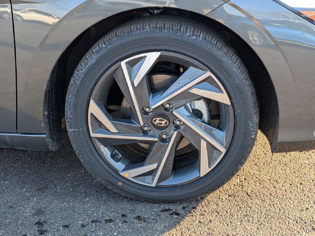 2026 Hyundai Elantra - $26,435