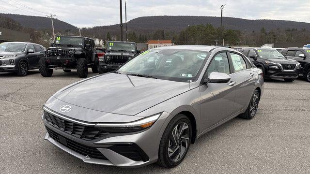 2026 Hyundai ELANTRA Limited