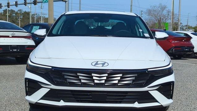 2026 Hyundai ELANTRA Limited