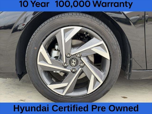 2026 Hyundai Elantra - $25,400