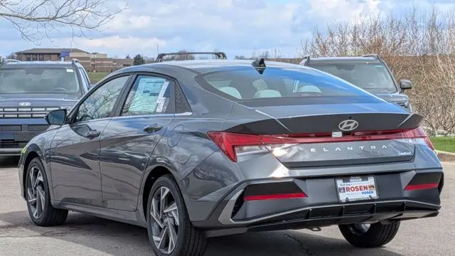2026 Hyundai ELANTRA Limited