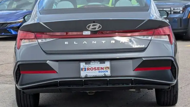2026 Hyundai ELANTRA Limited