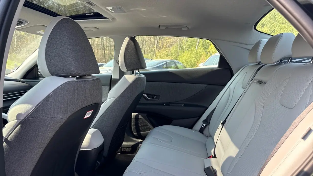 2026 Hyundai ELANTRA Limited