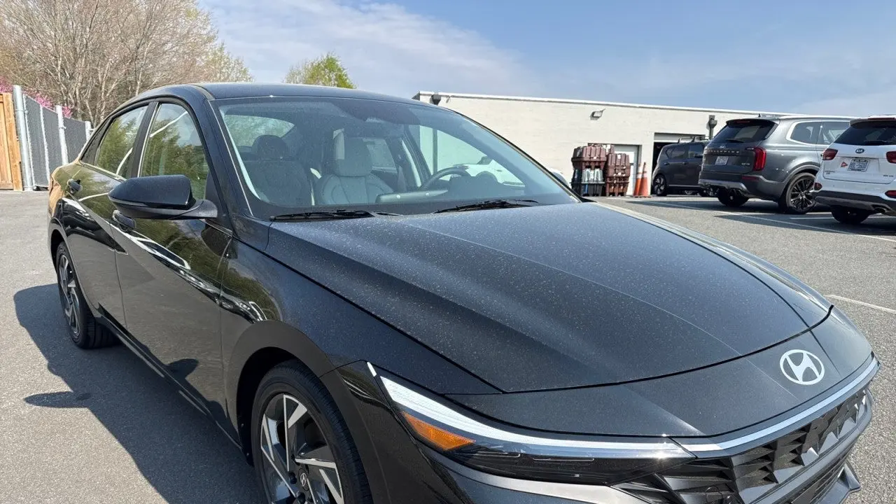 Preowned 2026 Hyundai ELANTRA Limited for Sale