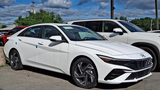 Preowned 2026 Hyundai ELANTRA Limited for Sale