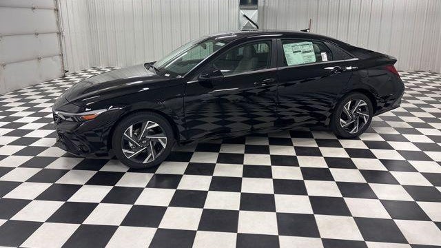 Preowned 2026 Hyundai ELANTRA Limited for Sale