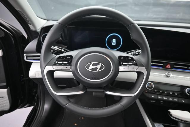 2026 Hyundai Elantra - $26,124