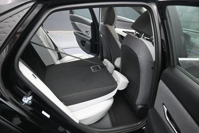 2026 Hyundai Elantra - $26,124