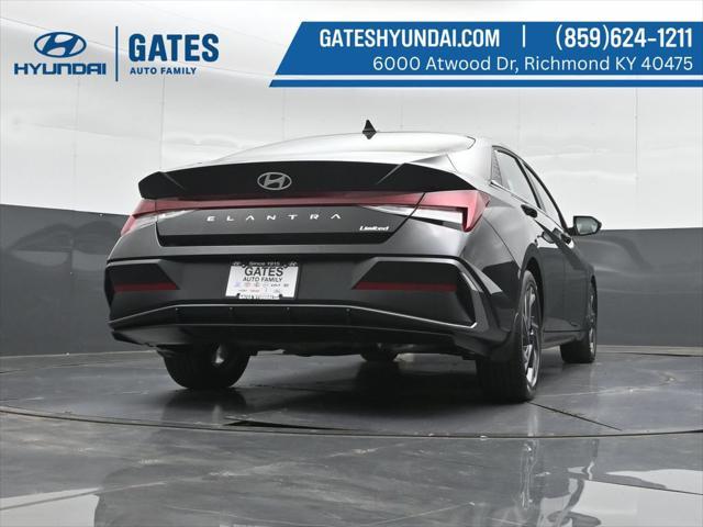 2026 Hyundai Elantra - $26,124