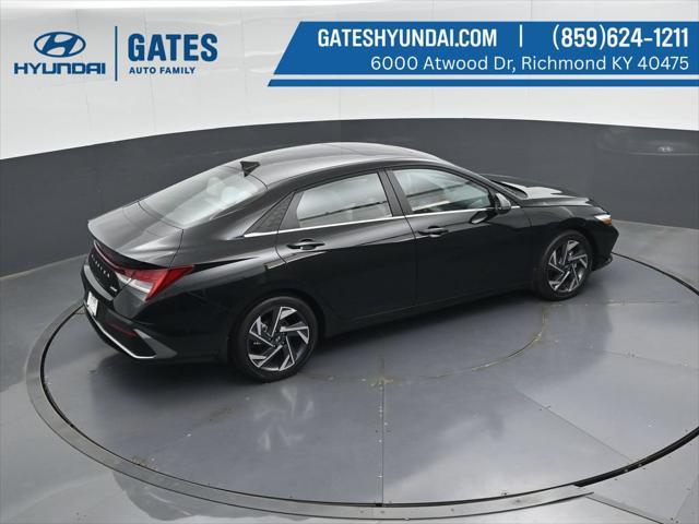 2026 Hyundai Elantra - $26,124