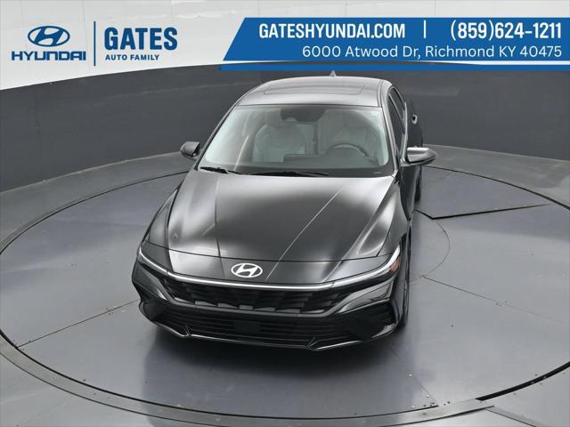 2026 Hyundai Elantra - $26,124