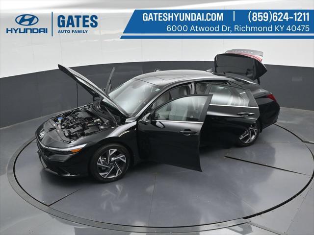 2026 Hyundai Elantra - $26,124