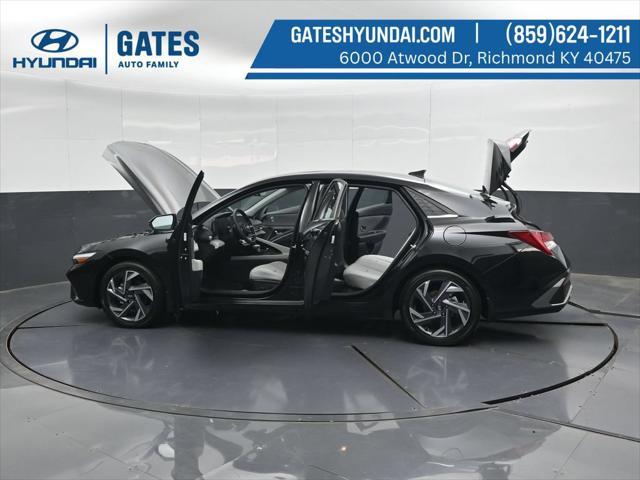 2026 Hyundai Elantra - $26,124