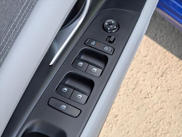 2024 Hyundai Elantra - $20,954