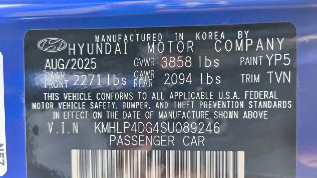 2025 Hyundai ELANTRA Limited