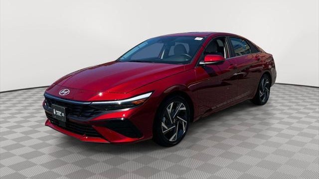 2025 Hyundai ELANTRA Limited