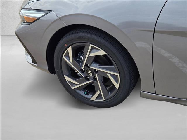2026 Hyundai Elantra - $27,002