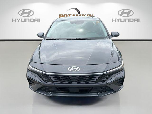 2026 Hyundai Elantra - $24,598