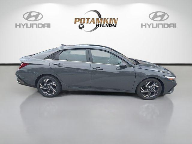 2026 Hyundai Elantra - $24,598