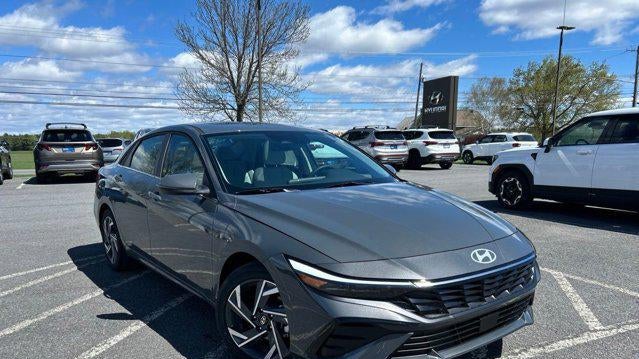 2026 Hyundai ELANTRA Limited