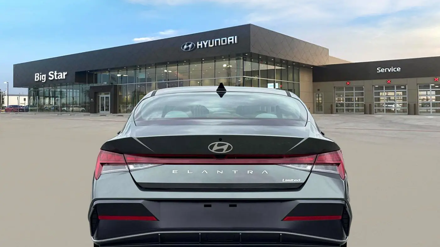 2026 Hyundai ELANTRA Limited