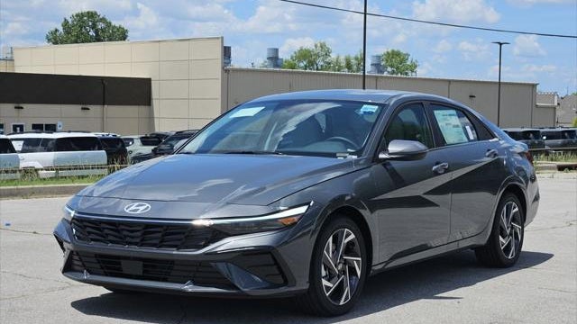 2026 Hyundai ELANTRA Limited