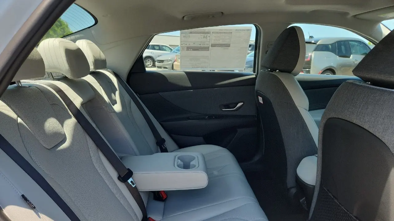2026 Hyundai ELANTRA Limited