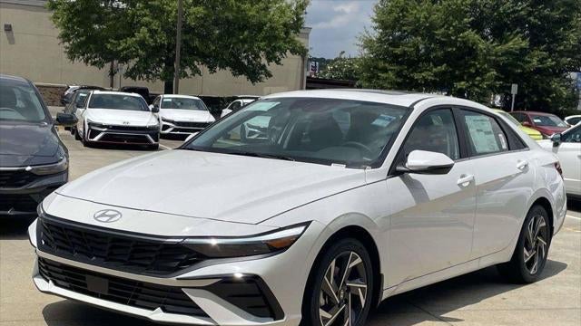 2026 Hyundai ELANTRA Limited