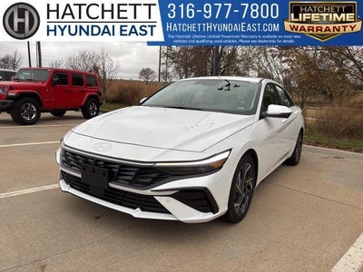 2024 Hyundai Elantra Limited 4DR Sedan