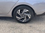 2024 Elantra Thumbnail 5