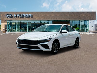 2024 Hyundai Elantra Limited 4DR Sedan