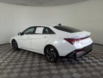 2024 Elantra Thumbnail 9
