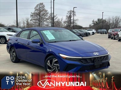 2025 Hyundai Elantra Limited 4DR Sedan