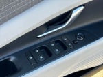 2025 Elantra Thumbnail 16