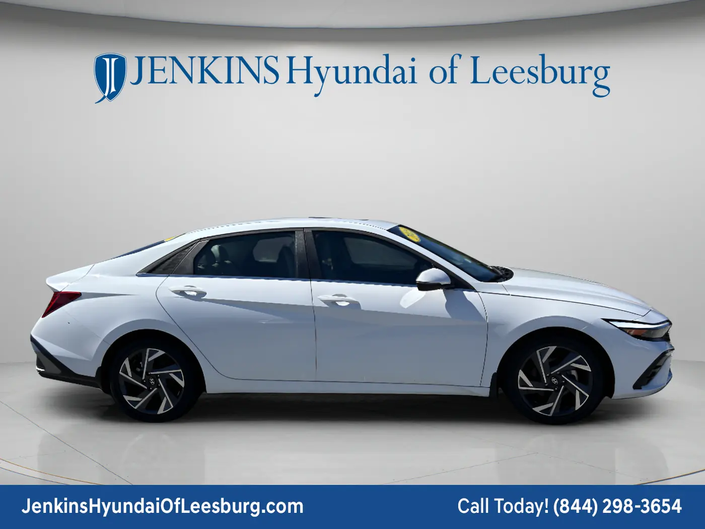 2025 Hyundai Elantra - $22,850