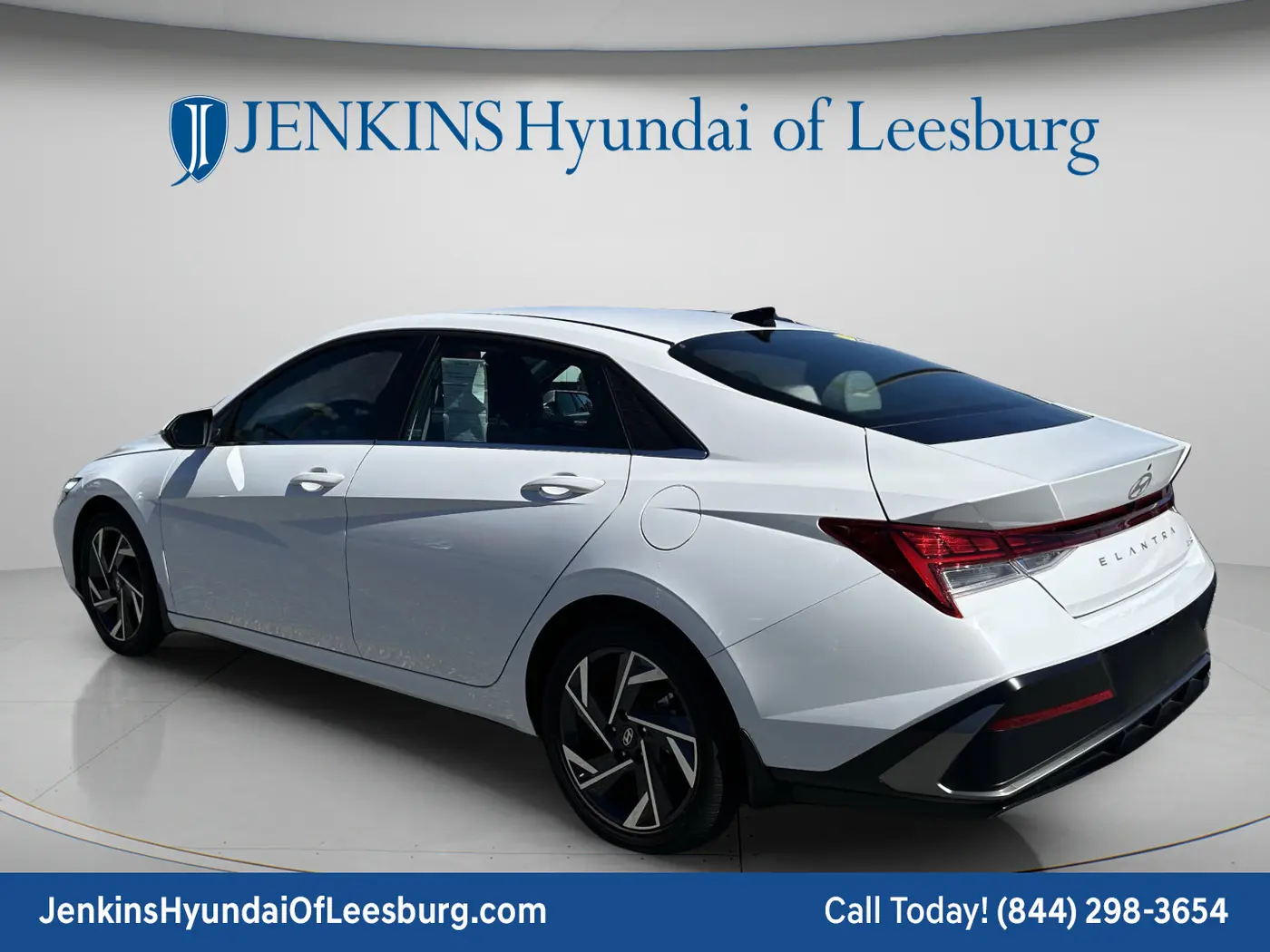 2025 Hyundai Elantra - $22,850