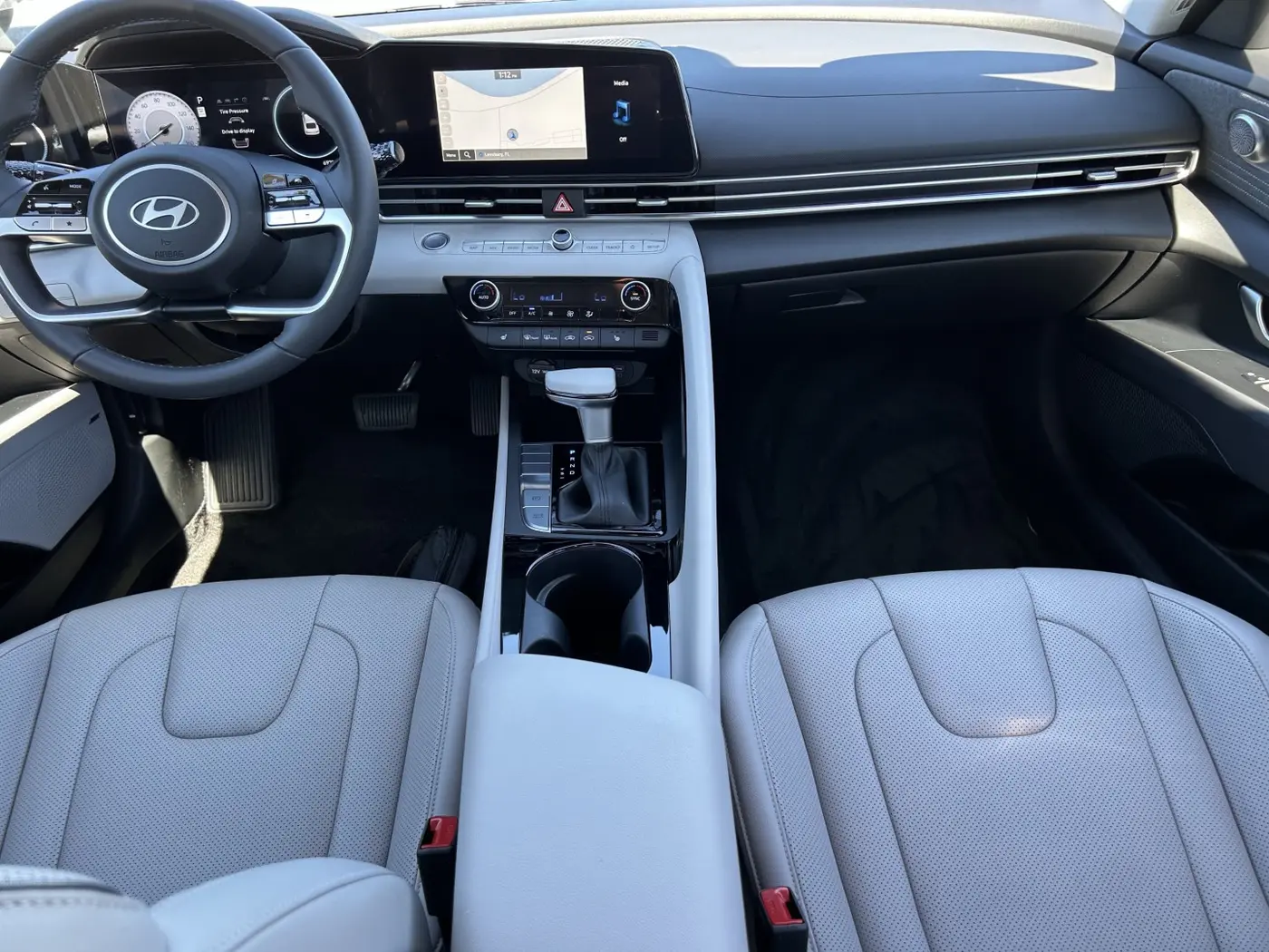 2025 Hyundai Elantra - $22,850