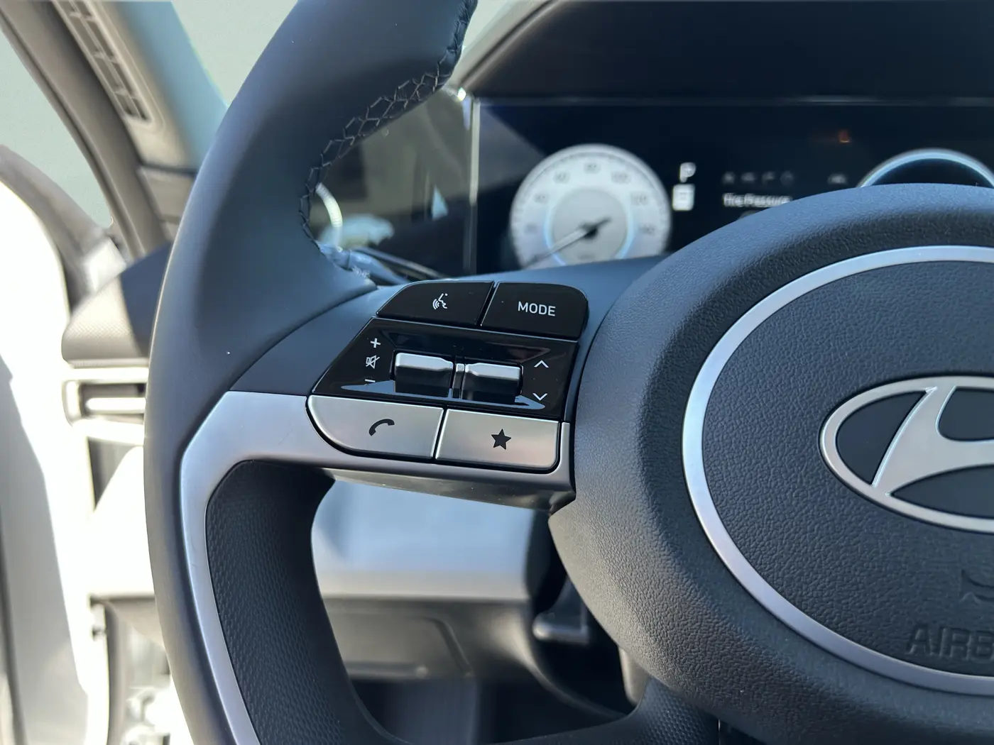 2025 Hyundai Elantra - $22,850