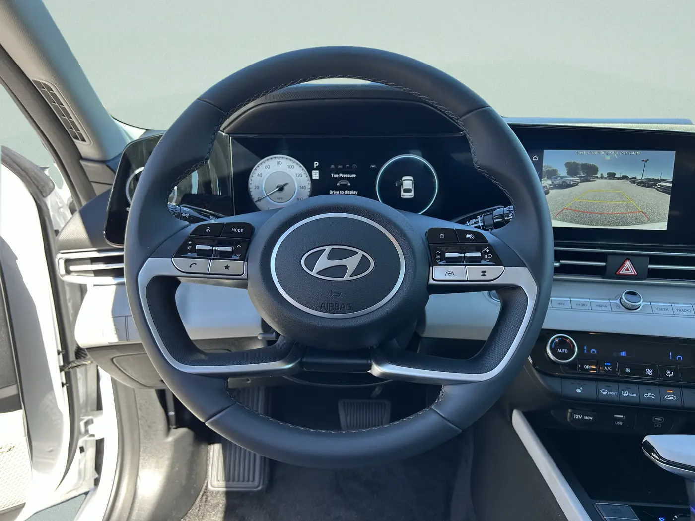 2025 Hyundai Elantra - $22,850